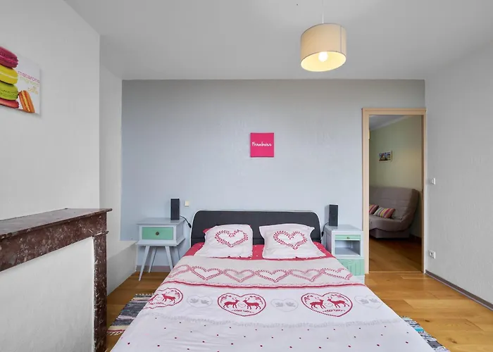 Piscine Chauffée - Hébergement de vacances Sauvignac